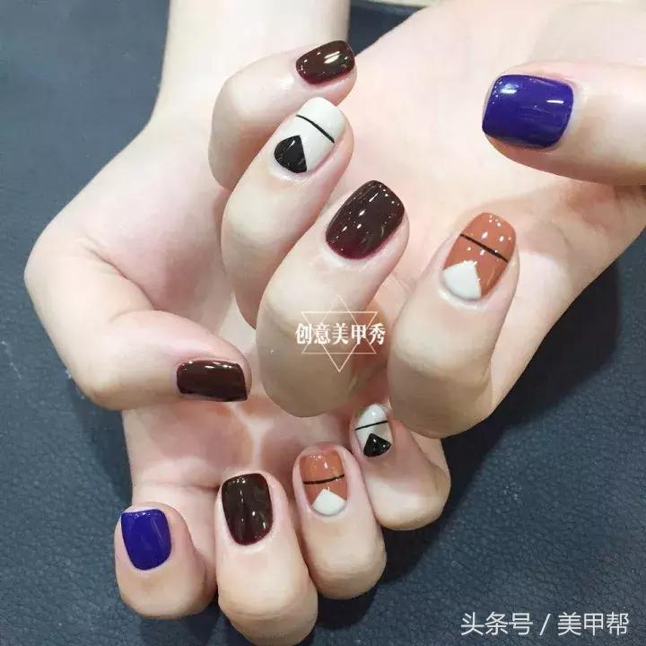 焦糖色美甲显白还是显黑,焦糖色系美甲