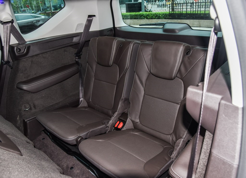 mpv底盘和suv底盘区别,mpv底盘和suv的区别