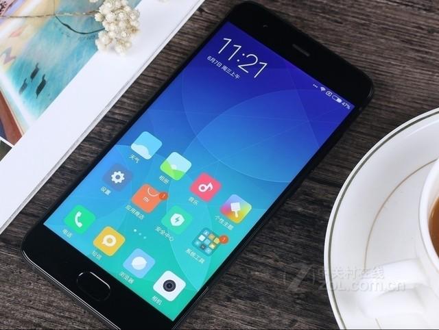 小米手机到底值不值得买,当年加价苹果手机