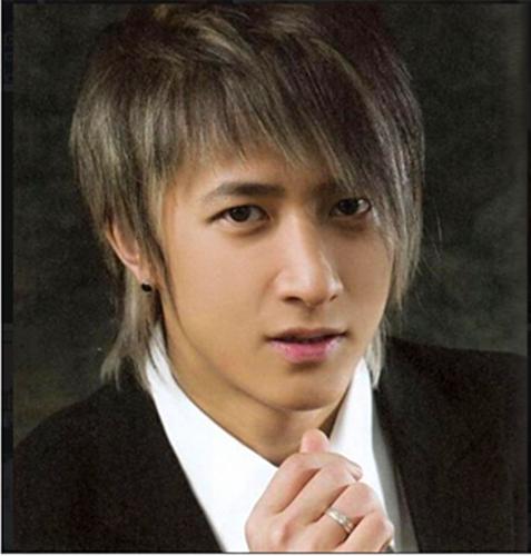 轻松搞定明星同款蓬松发型,明星发型女短碎发