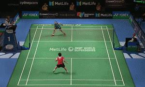 羽毛球单打比赛对手杀斜线怎么防,羽毛球双打封网封直线还是斜线