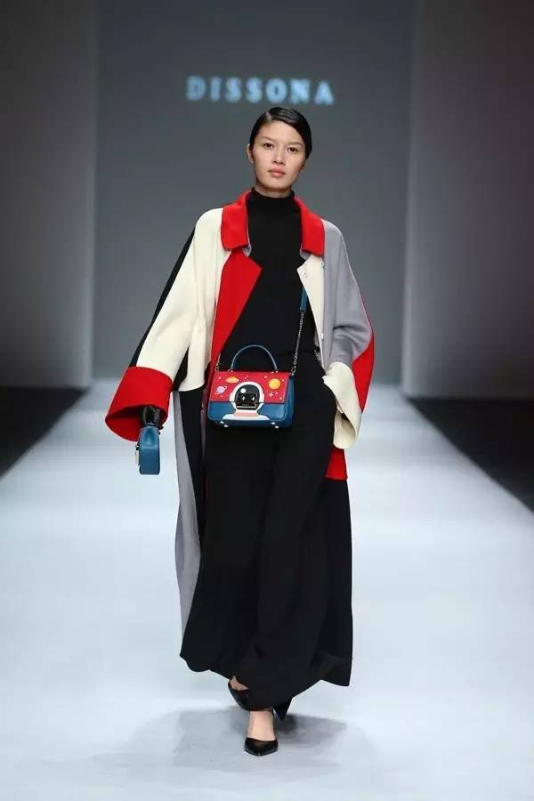 深圳时装周奇葩事件,深圳时装周事件