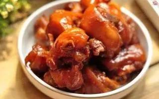 如何让菜品看起来油亮,教你1招口感脆嫩又入味