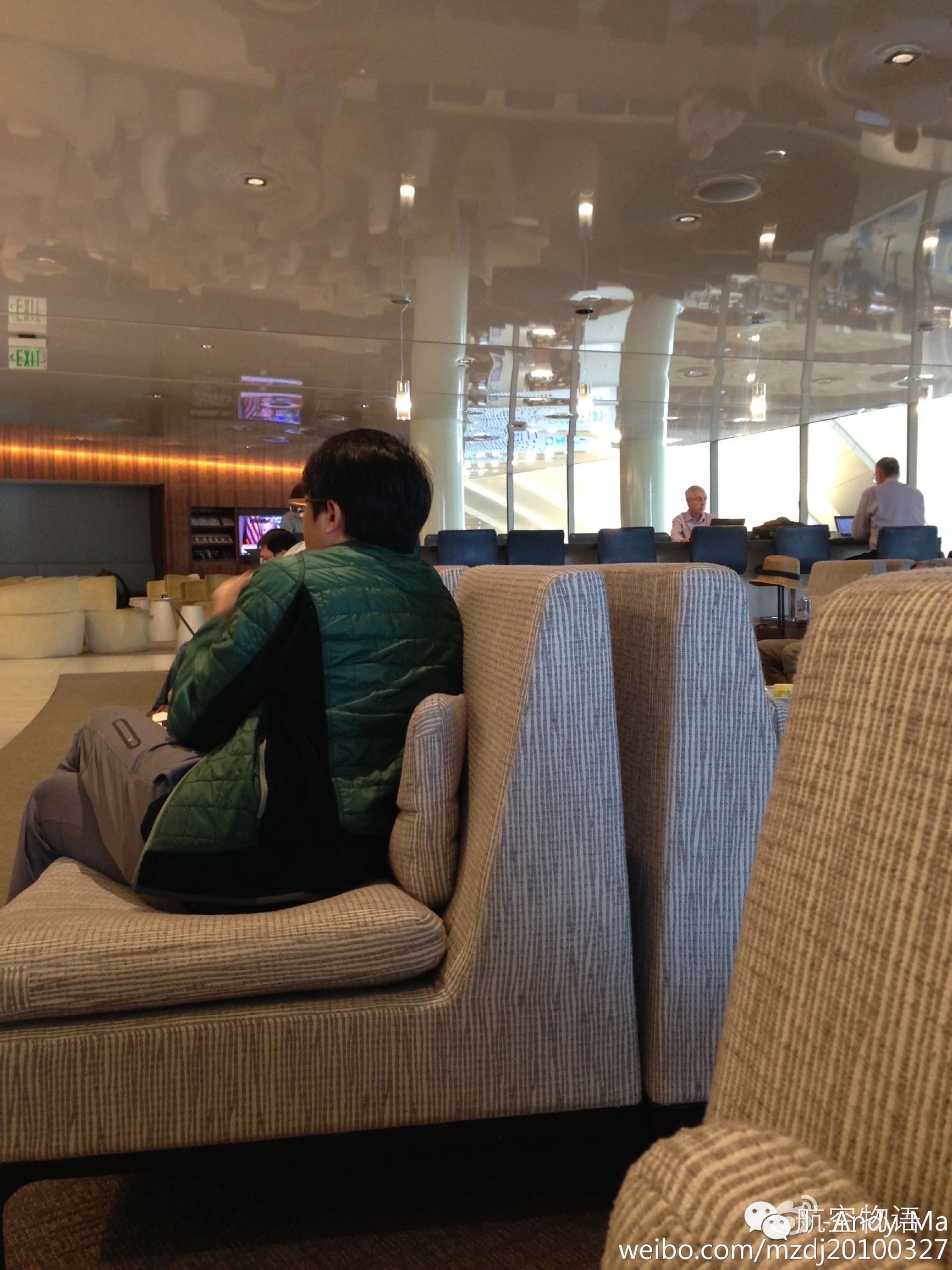 南航国际头等舱体验,南航越太平洋延程飞行