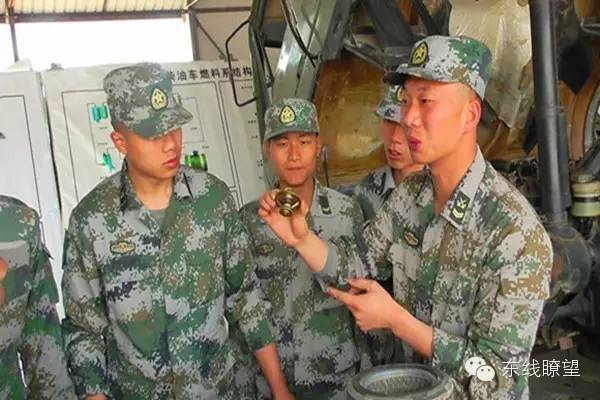 一名汽车兵舞台剧,军人汽车兵