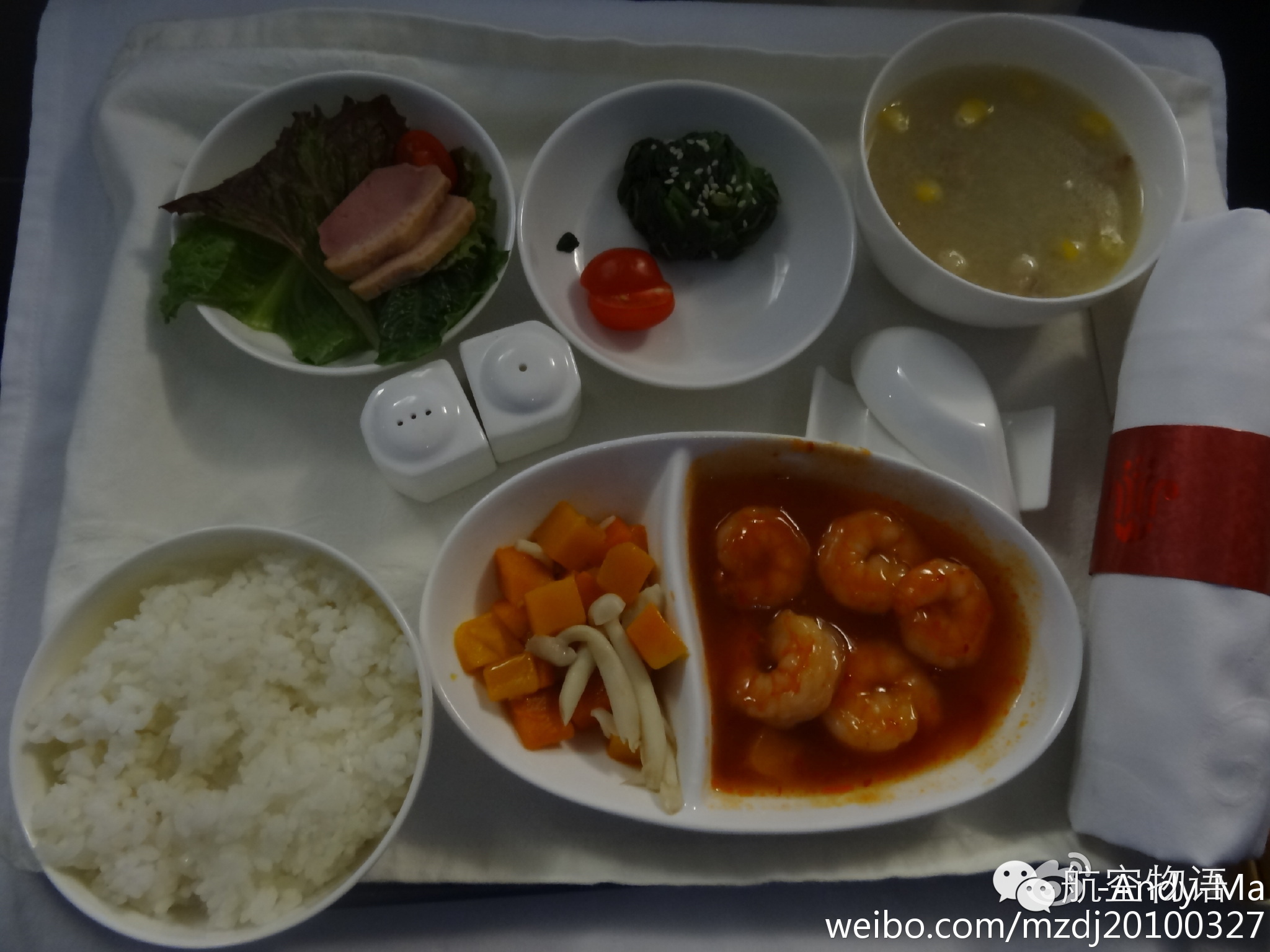 南航国际头等舱体验,南航越太平洋延程飞行