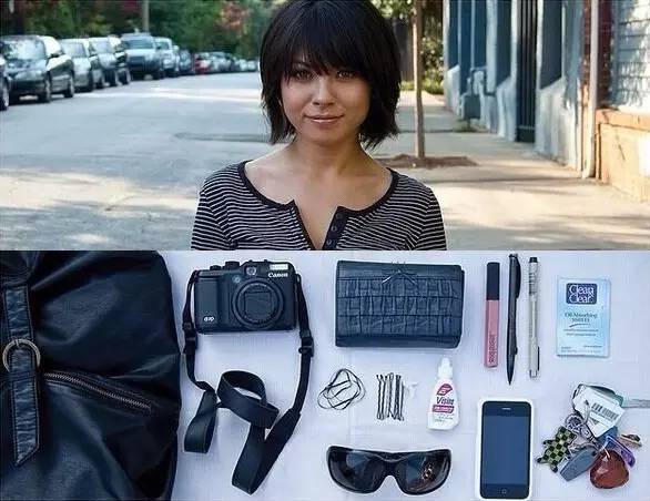 成都男人骚不骚,请看他的包