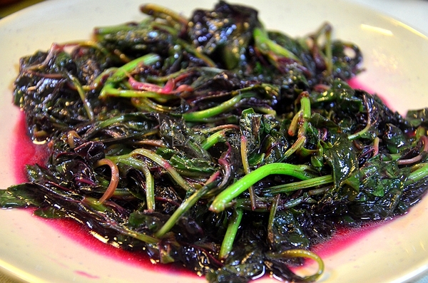 怡芳琪鑫--农庄自种蔬菜与台湾传统烹饪的完美结合