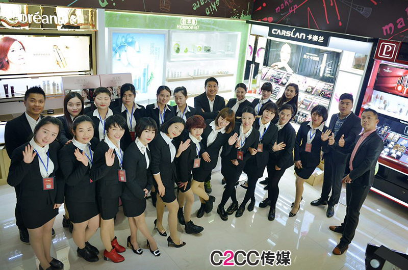 新一代|83年的潘炳利拟缔造代理商上市首例他如何做到?