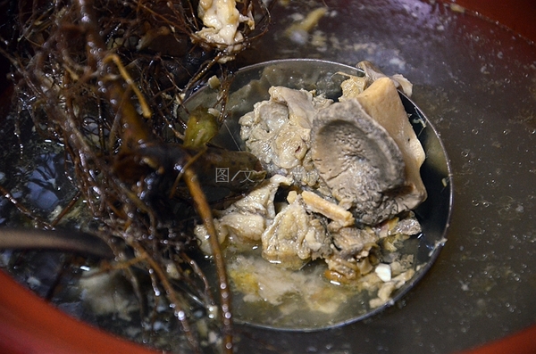 怡芳琪鑫--农庄自种蔬菜与台湾传统烹饪的完美结合