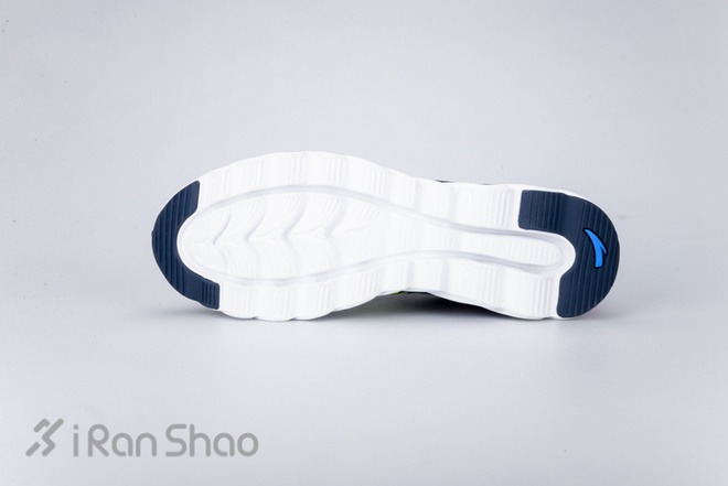 安踏能量环呼吸跑鞋清风徐来亦未来