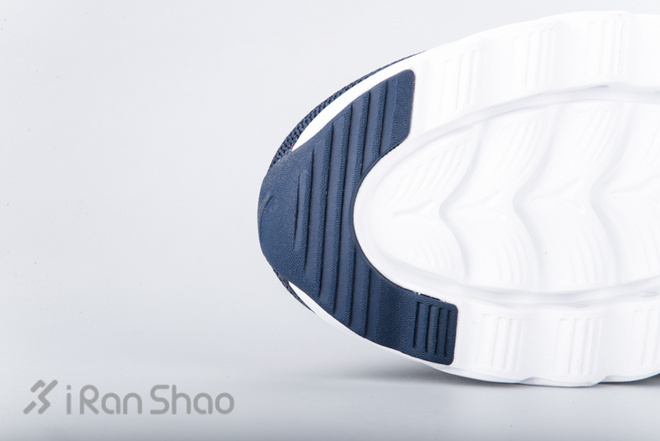 安踏能量环呼吸跑鞋清风徐来亦未来