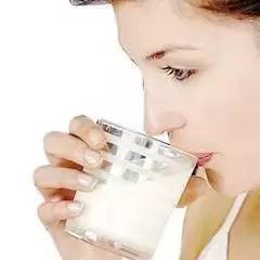 1.7万余罐假冒进口品牌奶粉被查获，已流入多省市！