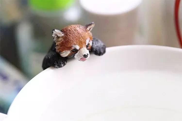 旁友，你可以用文艺的方式做内容，但不能用文艺的态度做生意啊