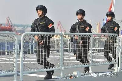 中国海军编队参加环太平洋军演,中国海军海南舰编队