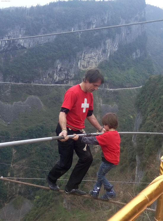 太阳的后裔宋仲基照片,太阳的后裔宋仲基同款