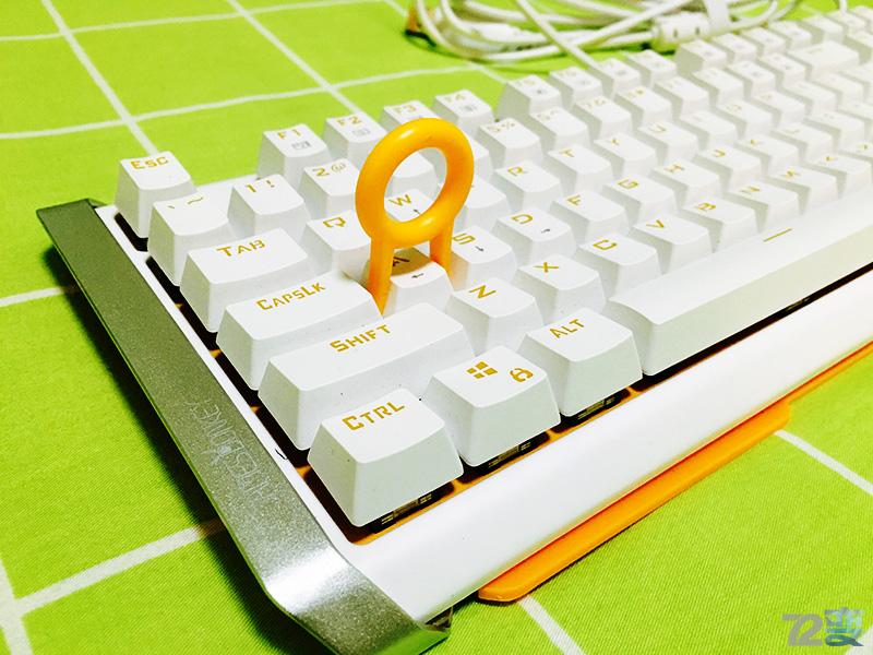 贱驴612机械键盘有线黑轴,贱驴612蹄子键盘拆解