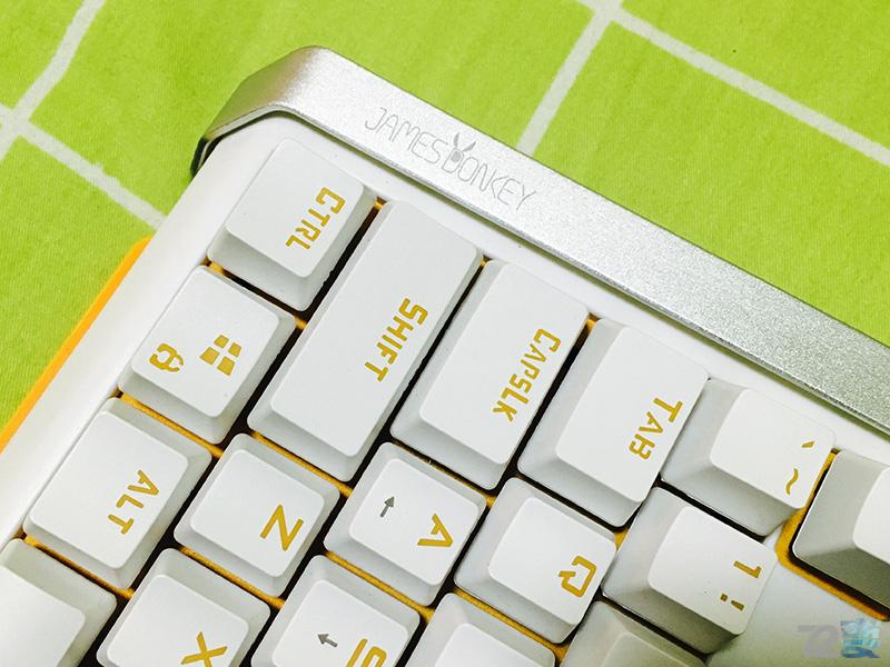 贱驴612机械键盘有线黑轴,贱驴612蹄子键盘拆解