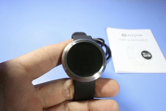 随身携带的保健医生—迅智T90血压心率手环试用评测