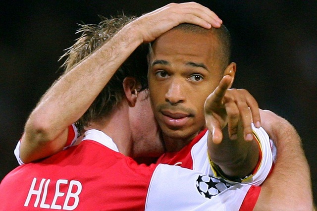 天下足球送别皮尔洛,天下足球温情告别