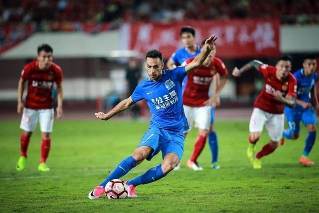 推崇美丽足球，坚持传控技术踢法的他，或是里皮最佳继任者