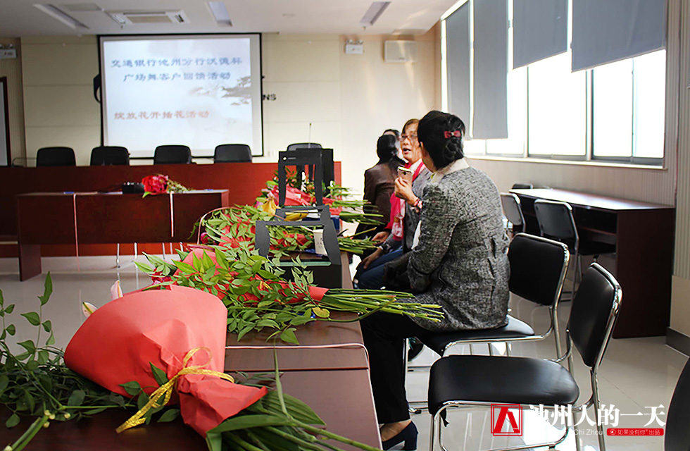 学习花艺多久可以成为花艺师,零基础入门如何学花艺做花艺师