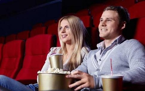 电梯突发故障孕妇出事谁负责,电梯故障孕妇突然生了