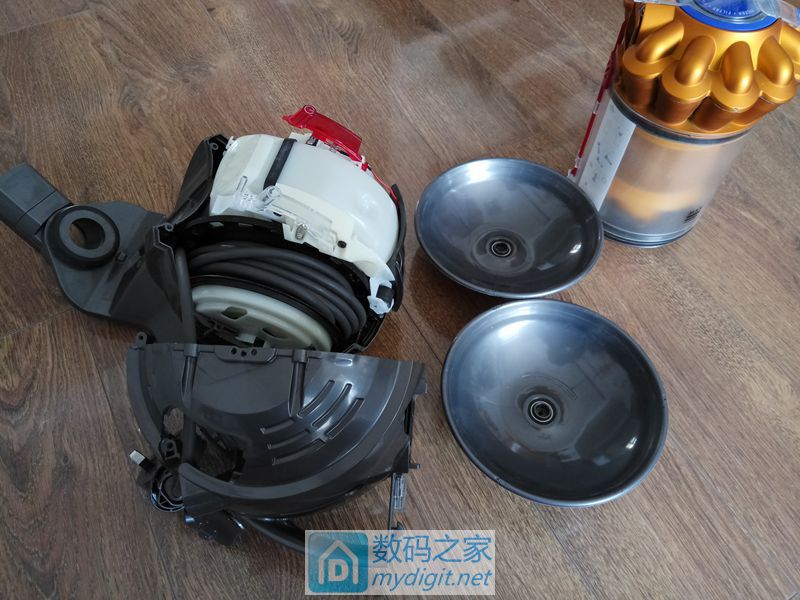 戴森dc有线吸尘器拆解,戴森吸尘器拆解详解