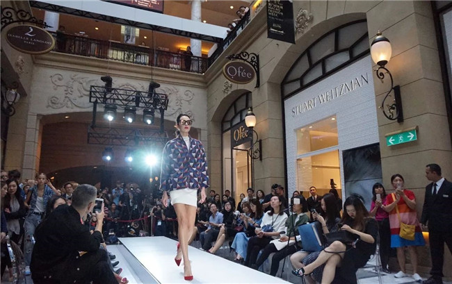 不甘心只做东方赌城，澳门现在想成为购物天堂｜海外