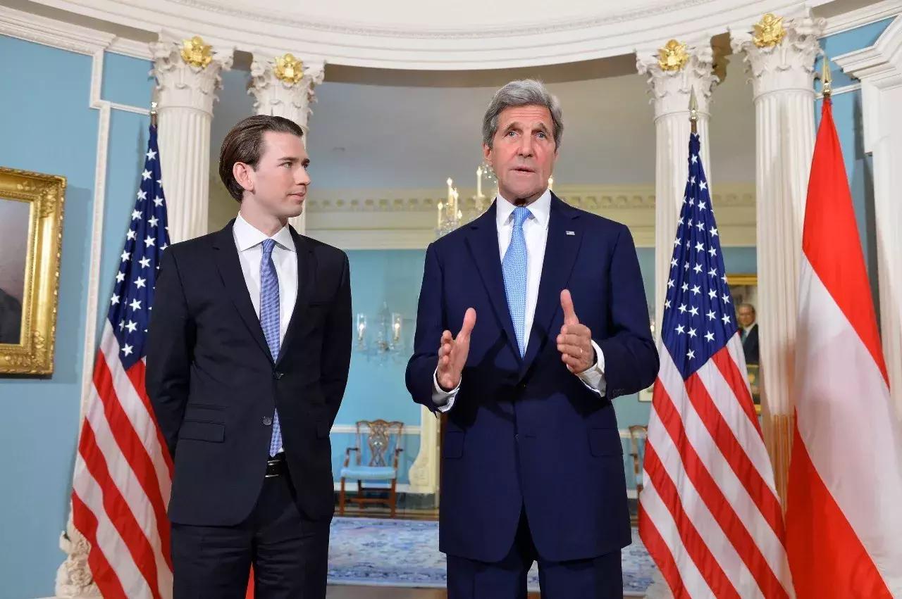 从政8年就当总理，31岁库尔茨如何神速攀到政治巅峰？｜艾问