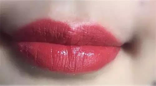 露华浓黑管口红热门色号,闭眼买口红色号