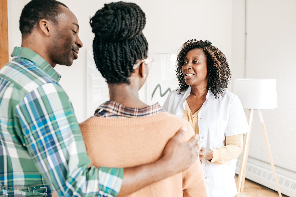 怀孕多久可以建卡产检,孕妇到医院建卡产检需要什么资料