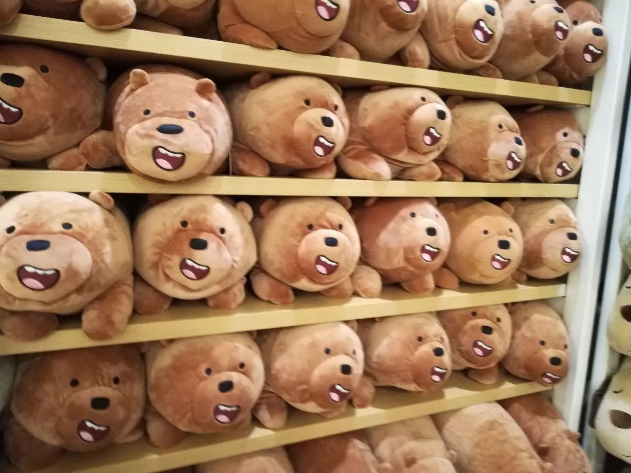 荣耀play5和荣耀畅玩7x哪个好,荣耀畅玩7x新机测评