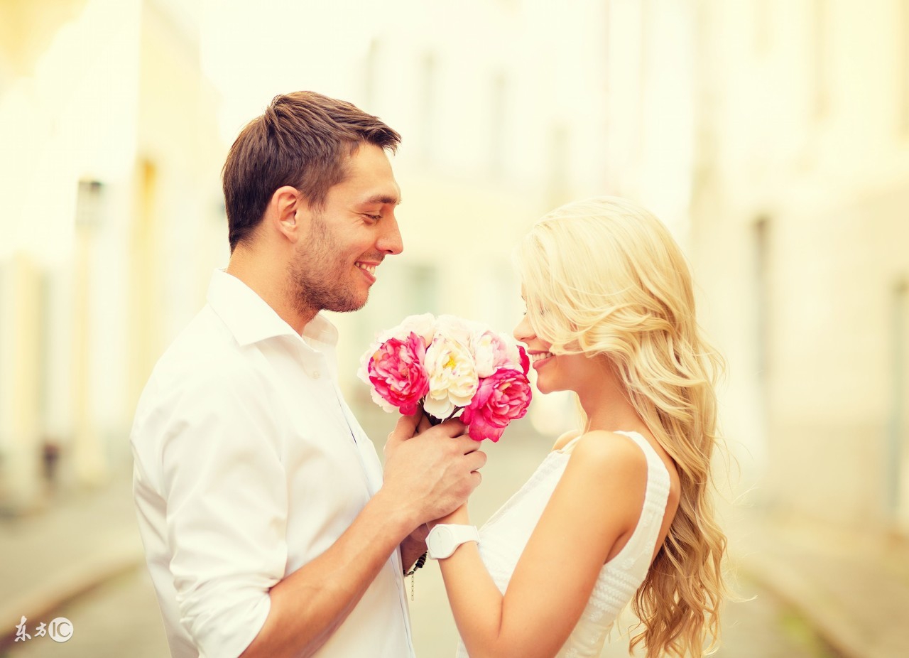 情侣在一起做的10件事增进感情,适合情侣一起做的100件事情