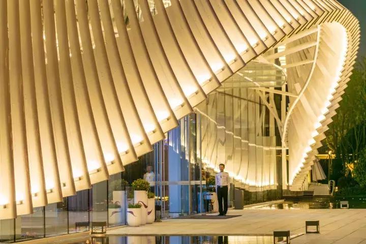 对话售楼处|苏州“城中之城”来袭一张从未来寄出的名片