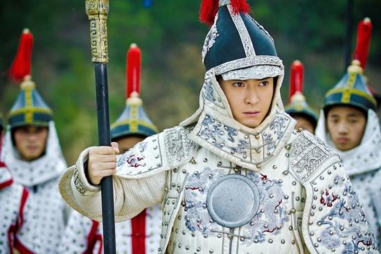 清朝雍正八贤王有几个亲兄弟,清朝十二个铁帽子王有哪些