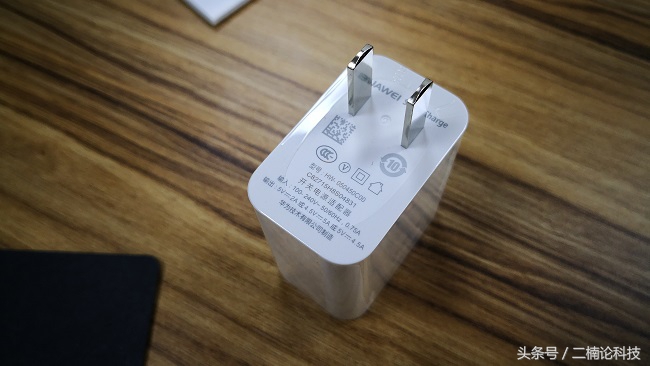 华为mate10黑色,华为mate10亮黑6+128体验