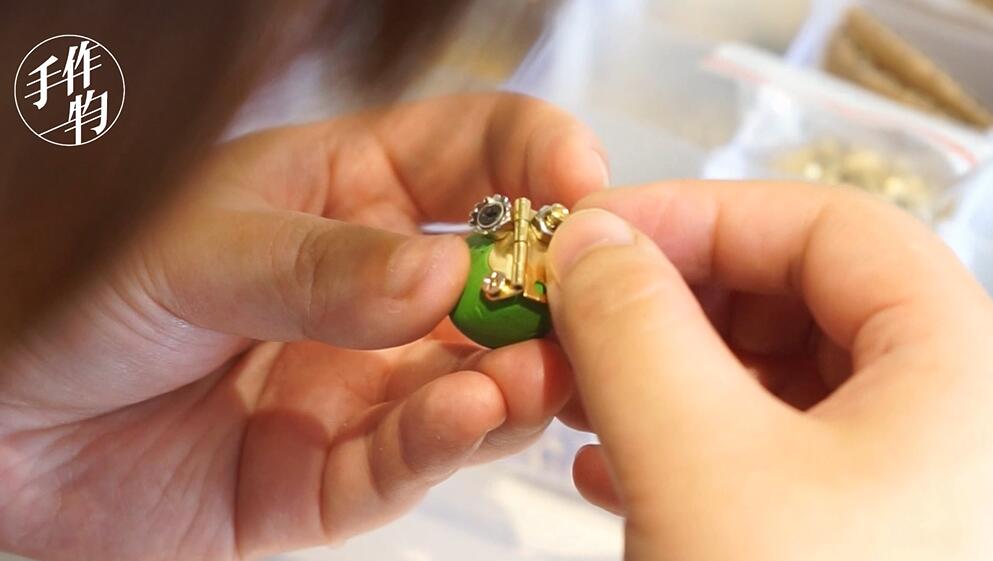 手工制作娇小可爱的软陶小机器人——图文分解