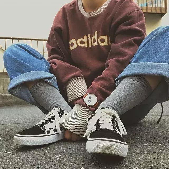 给自己送了一个不贵的手表,求推荐个便宜耐用的手表