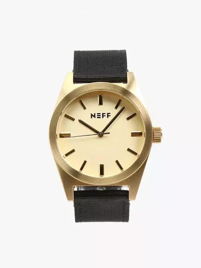 给自己送了一个不贵的手表,求推荐个便宜耐用的手表