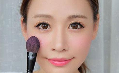 痘痘爆发的10大影响因素,痘痘一直不好因为做错了这几件事