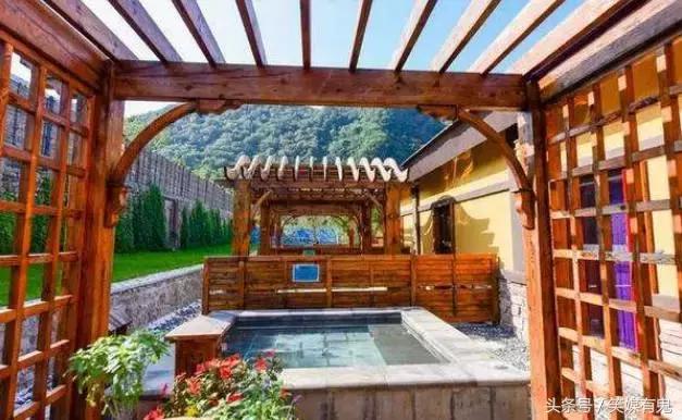 冬季就要泡温泉，南北方这些温泉各有特色，约起来~