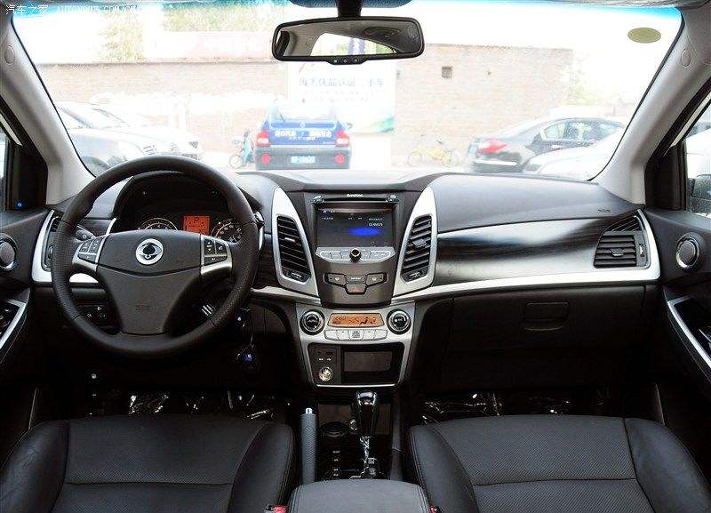 双龙汽车柯兰多2014,关于双龙柯兰多的介绍