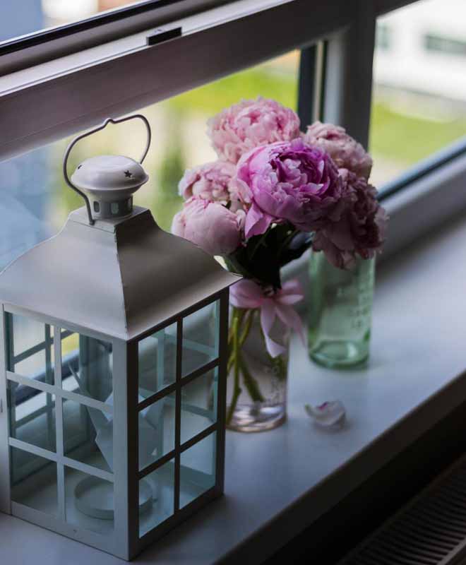 默默的爱一个人无论见与不见,我默默的深爱着你不管见与不见