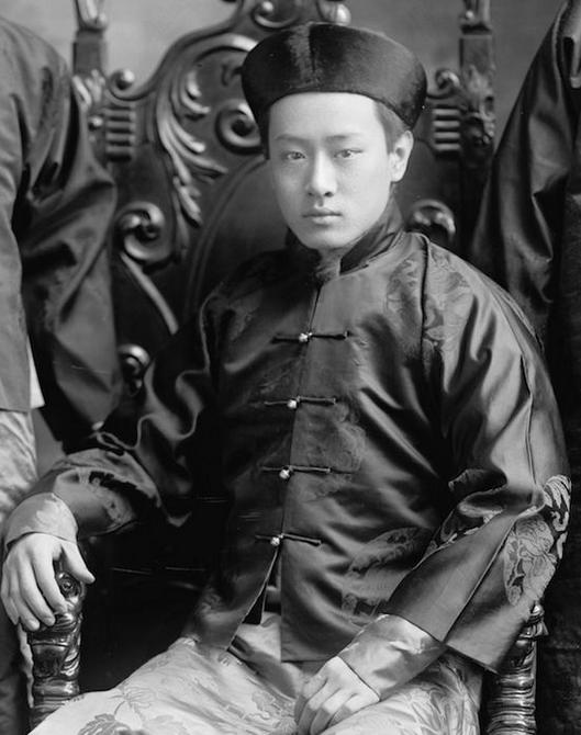 清朝雍正八贤王有几个亲兄弟,清朝十二个铁帽子王有哪些