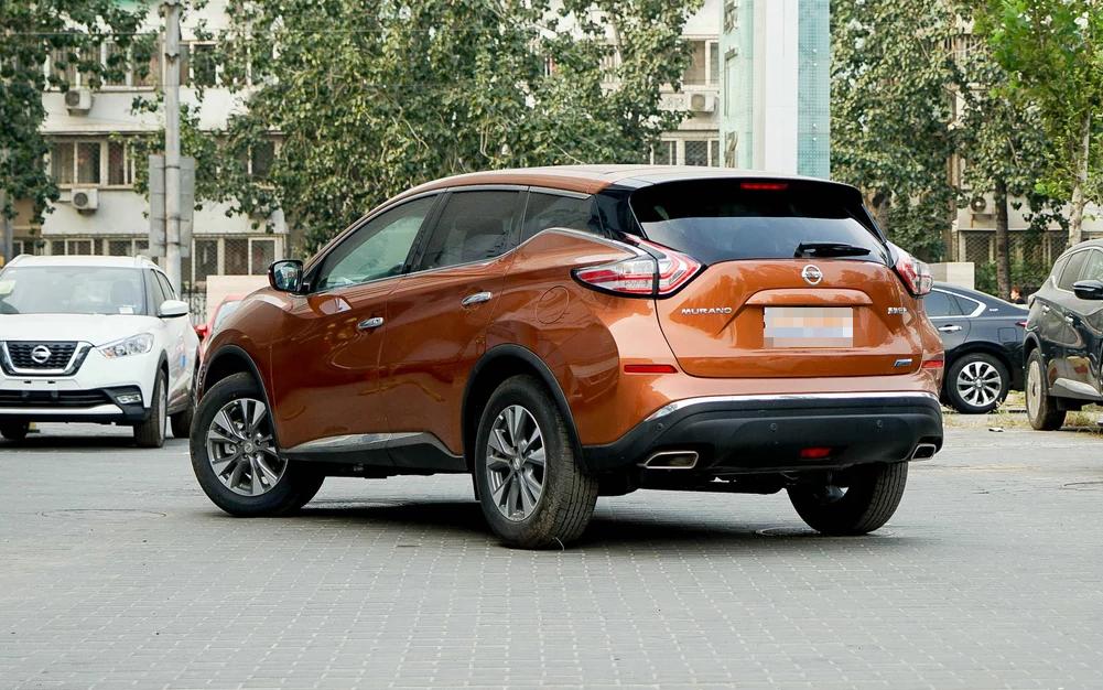 21款日产楼兰豪华版2.5深度测评,东风日产楼兰油电混suv怎么样