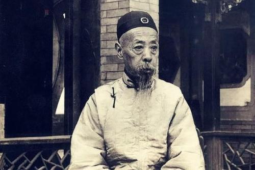 清朝雍正八贤王有几个亲兄弟,清朝十二个铁帽子王有哪些