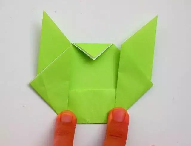 玫瑰花折纸幼儿园简单教程,玫瑰花折纸幼儿园超简单