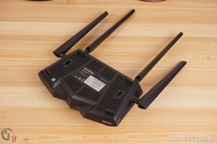 腾达最新路由器ac2100,腾达路由器ac10质量怎么样