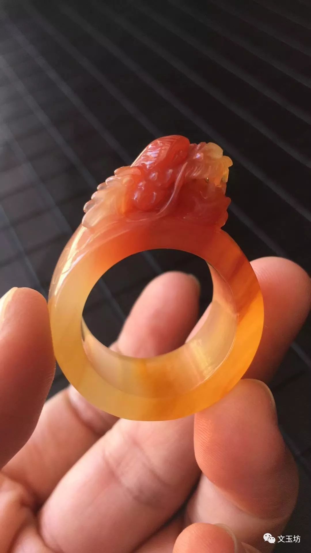 玉器修复专用胶水黄龙玉,黄龙玉手镯润和玉器